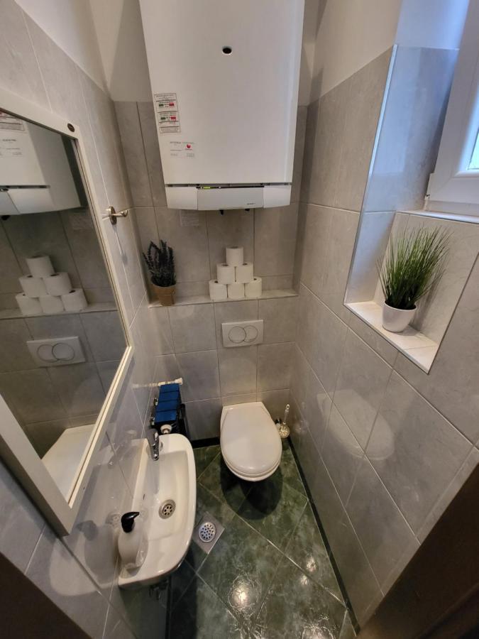 Stylish Apartment In Center Of ซาเกร็บ ภายนอก รูปภาพ